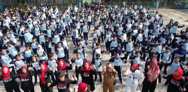 Gerakan Sekolah Sehat Menanam Pohon, Dukung Pengendalian Perubahan Iklim